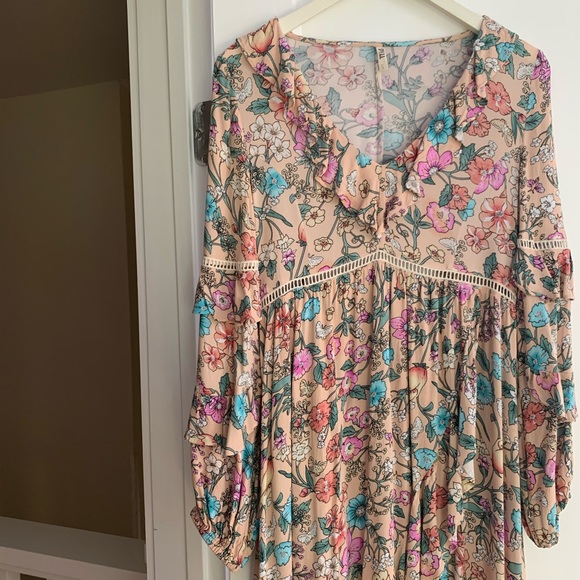 SOLD Spell Sayulita Frill Gown Size Small - Picture 4 of 7